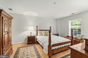 3810 Sunnyfield Ct, Hampstead, MD 21074 - Photo 15