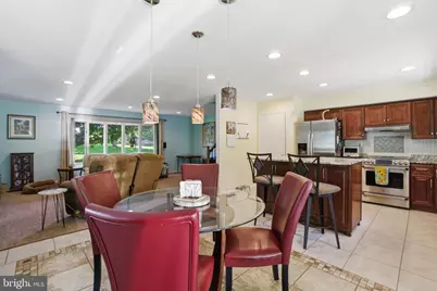 6407 Taper Court, Sykesville, MD 21784 - Photo 7