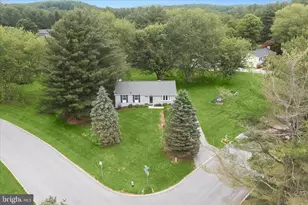 2301 Sandel Ln, Westminster, MD 21157 - Photo 3