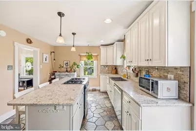 204 Church Street, New Windsor, MD 21776 - Photo 9