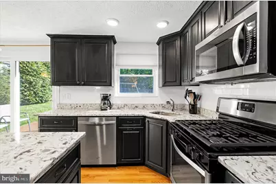7013 Macbeth Way, Sykesville, MD 21784 - Photo 7