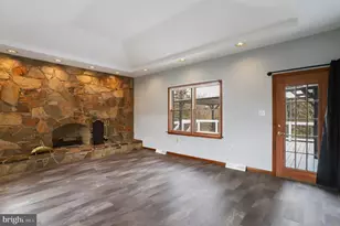 5 Orchard Pl, Sykesville, MD 21784 - Photo 9