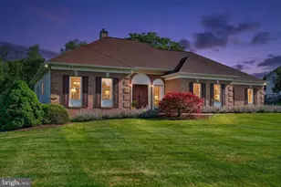 710 Waters Edge Ct, Sykesville, MD 21784 - Photo 3