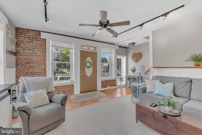 8 Broadway Street E, Union Bridge, MD 21791 - Photo 11