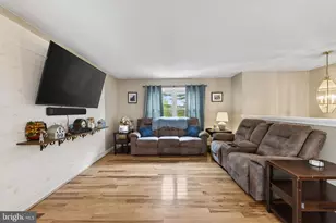 2726 Aspen Dr, Hampstead, MD 21074 - Photo 5