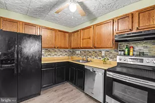 202 Gallatin Ct, Westminster, MD 21157 - Photo 9