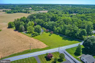 2621 Braddock Rd, Mount Airy, MD 21771 - Photo 7