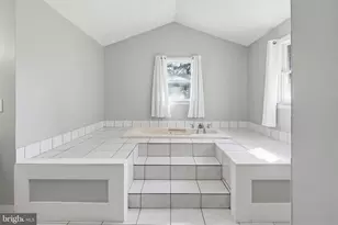 2621 Braddock Rd, Mount Airy, MD 21771 - Photo 33