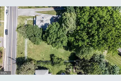 7337 Springfield Avenue, Sykesville, MD 21784 - Photo 11