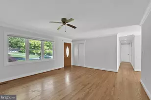 810 Wisteria Dr, Westminster, MD 21157 - Photo 9