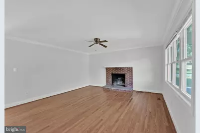 810 Wisteria Drive, Westminster, MD 21157 - Photo 7