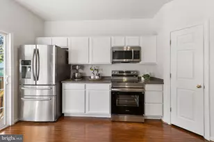 1428 Chessie Ct, Mount Airy, MD 21771 - Photo 5