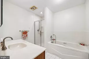 2404 Braddock Rd, Mount Airy, MD 21771 - Photo 27