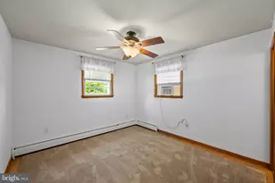 1026 Highfield Dr, Hampstead, MD 21074 - Photo 19