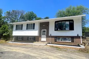 1604 Old New Windsor Rd, New Windsor, MD 21776 - Photo 1