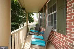 5766 Oyster Bay Dr, Eldersburg, MD 21784 - Photo 3
