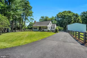 932 Bear Branch Rd, Westminster, MD 21157 - Photo 3