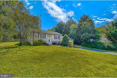 1104 Martinez Drive, Westminster, MD 21157 - Photo 3