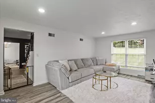 2821 Brougham Ct, Manchester, MD 21102 - Photo 11