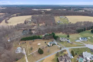 2111 Warren Way Dr, Westminster, MD 21157 - Photo 35