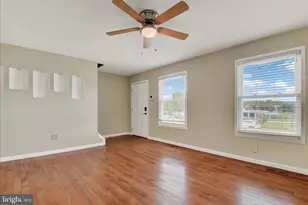 317 Stacy Lee Dr, Westminster, MD 21158 - Photo 3