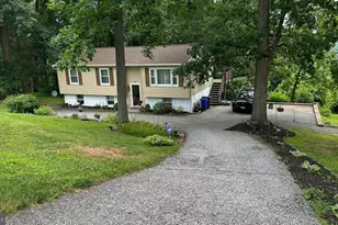 1521 Amalfi Dr, Westminster, MD 21157 - Photo 1