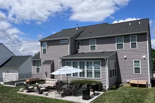 606 Candice Dr, Mount Airy, MD 21771 - Photo 3