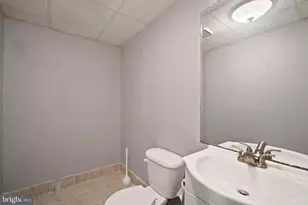 112 E Main St, Westminster, MD 21157 - Photo 17