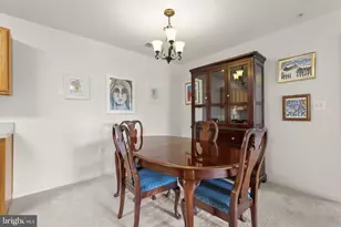6508 Ridenour Way E, Sykesville, MD 21784 - Photo 11