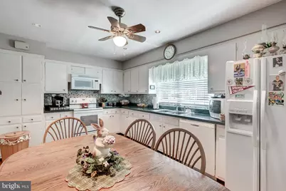 40 Greenvale Road, Westminster, MD 21157 - Photo 9