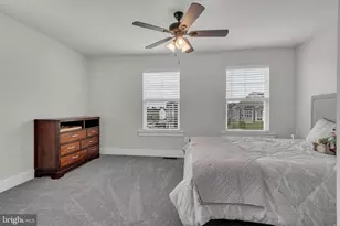 2820 Town View Cir, New Windsor, MD 21776 - Photo 27