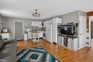 1423 Hallowell Ln, New Windsor, MD 21776 - Photo 43