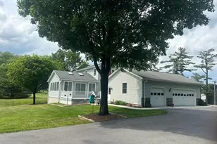 1119 Fannie Dorsey Rd, Sykesville, MD 21784 - Photo 3