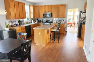 2521 Karen Way, Westminster, MD 21157 - Photo 3