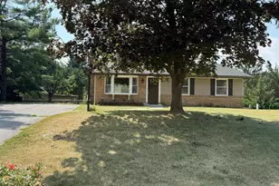 858 Star Ct, Union Bridge, MD 21791 - Photo 5