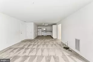 2031 Rudy Serra Dr, Eldersburg, MD 21784 - Photo 9