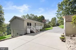 308 Waterview Ct, Hampstead, MD 21074 - Photo 35