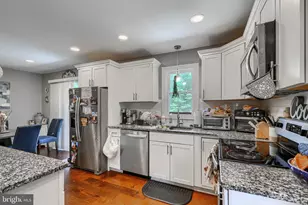 1727 Indian Ct, Hampstead, MD 21074 - Photo 7