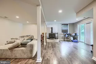 1727 Indian Ct, Hampstead, MD 21074 - Photo 15