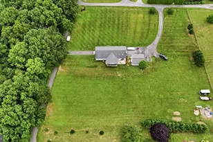 2910 Clear Hill Ln, Mount Airy, MD 21771 - Photo 5