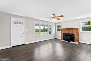 105 Warfieldsburg Rd, Westminster, MD 21157 - Photo 3
