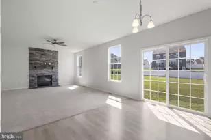103 Wildflower St, Taneytown, MD 21787 - Photo 3