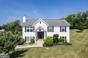596 Footpath Ct, Westminster, MD 21158 - Photo 1