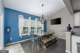 810 Amherst Ln, Westminster, MD 21158 - Photo 7