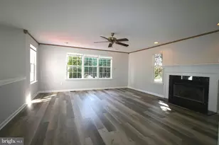 207 Bentley St, Taneytown, MD 21787 - Photo 15