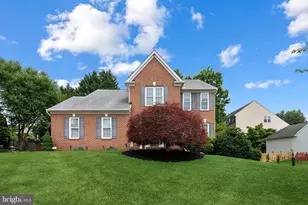5999 Calvert Way, Eldersburg, MD 21784 - Photo 3