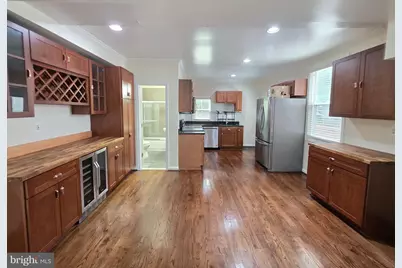 7516 Main Street, Sykesville, MD 21784 - Photo 13