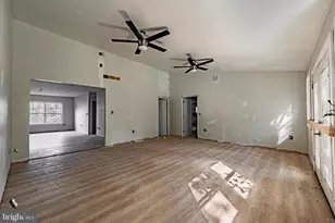 3601 Hooper Rd, New Windsor, MD 21776 - Photo 7