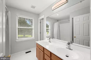 7002 Bristol Pl, Sykesville, MD 21784 - Photo 25