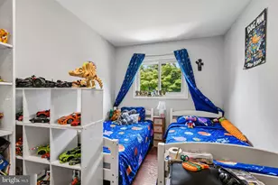 708 Robinwood Dr, Mount Airy, MD 21771 - Photo 21